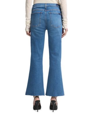 Dojo Mid Rise Cropped Flare Jeans in Yuma