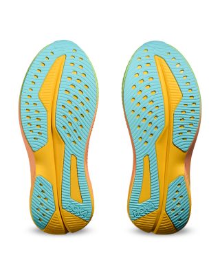 Women's Mach 6 Low Top Sneakers in Frost