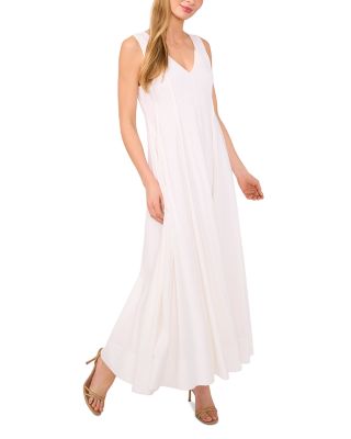 Sleeveless V Neck Pleated Maxi Dress