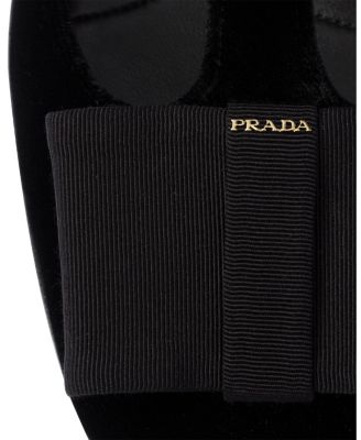  Women's Velvet Pumps