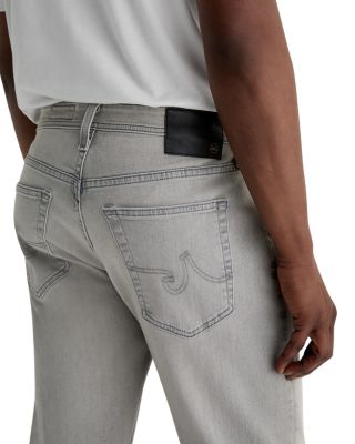 Graduate Tailored Straight Fit Jeans in Norte Gray