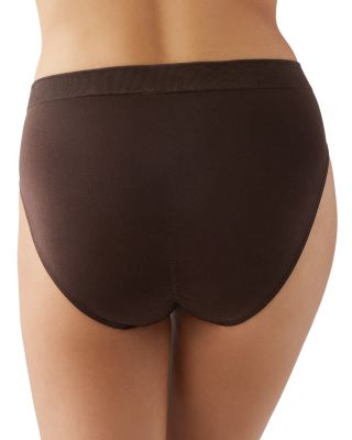 B.Smooth&reg; Seamless High-Cut Briefs 