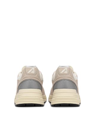 Men&#39;s Hyperway Low Man Lace Up Sneakers