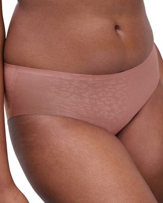 Embossed Soft Stretch Hipster