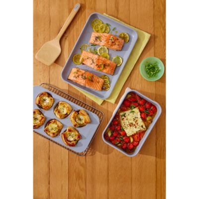 Mini Bakeware Set with Storage