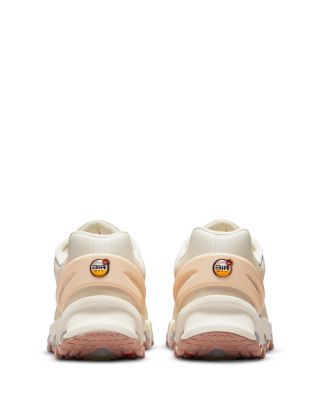 Women's Air Max DN8 Running Sneakers