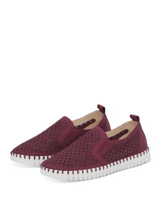 Women's Tulip 140 Slip On Sneakers