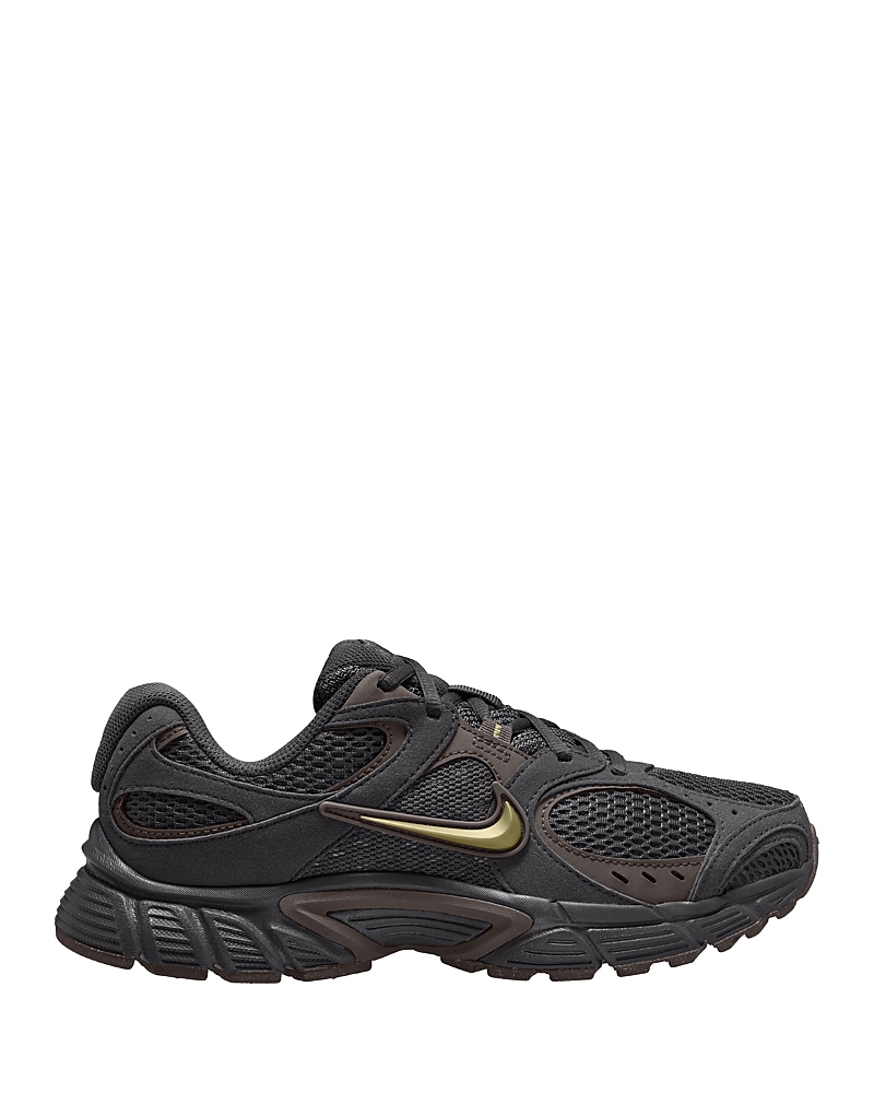 Nike Women's V5 Rnr Sneakers