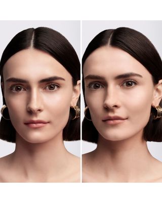 Limited Edition Holiday Prisme Libre Ultra Blurring &amp; Color Correcting Loose Setting Powder