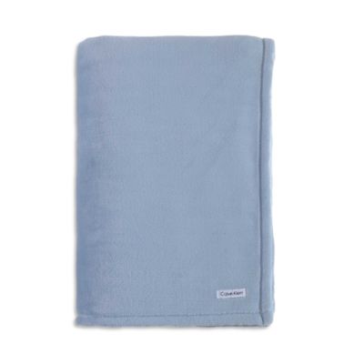 Core Plush Solid Bed Blanket, Queen