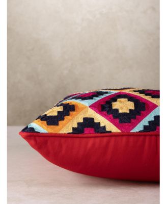 Mandira Pillow Cover, 20" x 20"