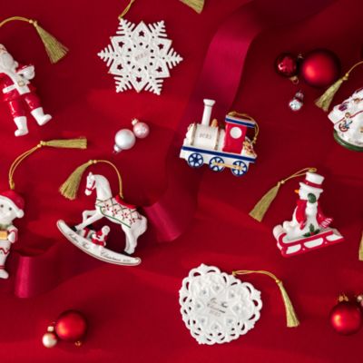 Christmas Classics Annual Locomotive Ornament 2025