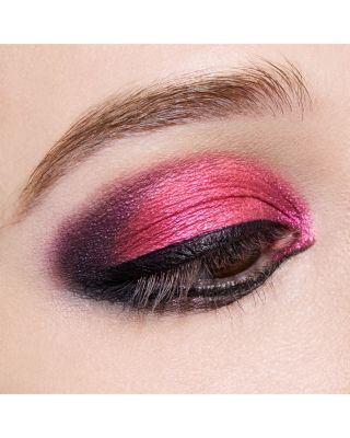 Metallic Eye Shadow
