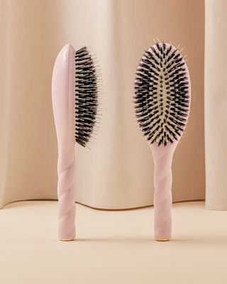 N.02 The Large Essential Care & Detangling Hair Brush - Lilac Pink