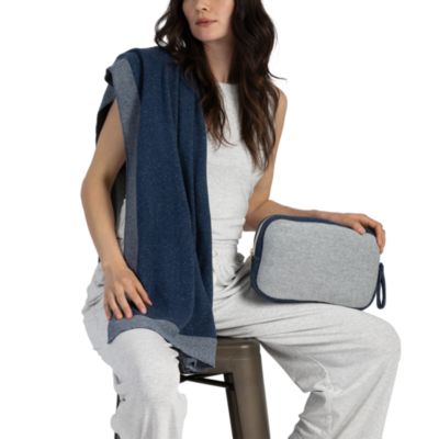 Reversible Solid Travel Set