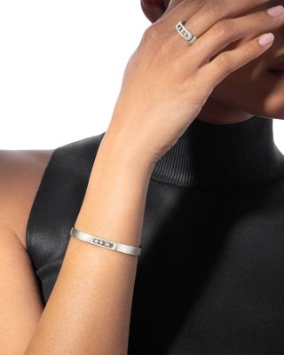 18K White Gold Move Noa Diamond Bangle Bracelet