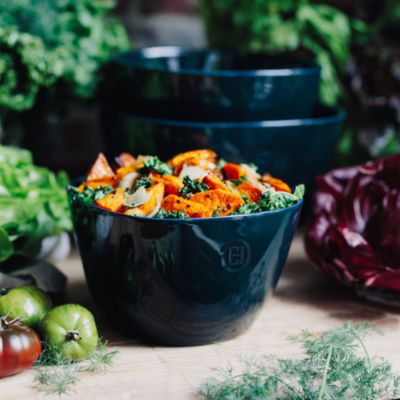 5.85 Quart Salad Bowl