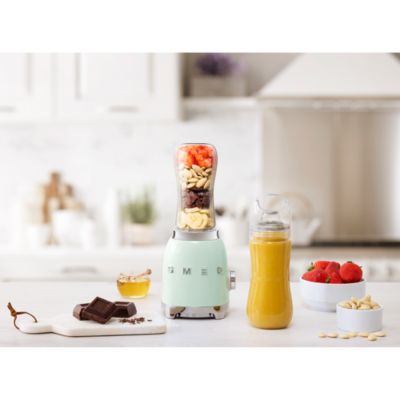 50s Retro Style Personal Blender