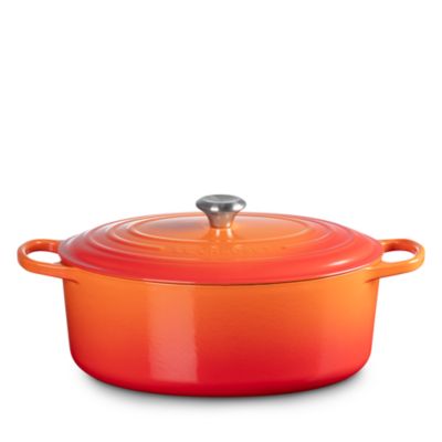 9.5-Quart Oval Dutch Oven
