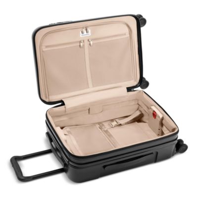 Essential Front Pocket Carry-On Expandable Spinner