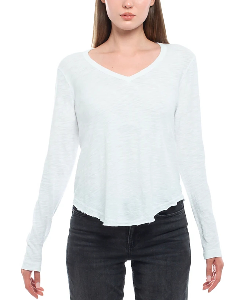 Wilt Clothing Long Sleeve Raw Hem Shirttail Tee In White
