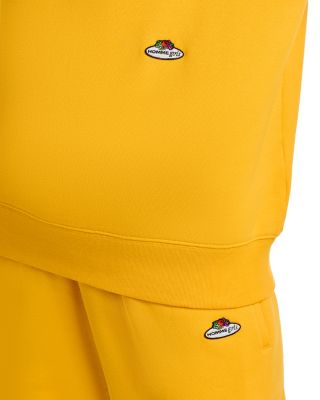 x Fruit of the Loom Crewneck Sweatshirt