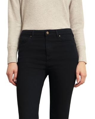 Macy Slim Jeans in Black