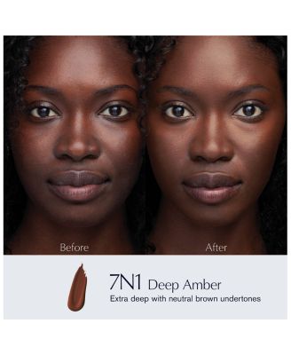 Double Wear Stay-in-Place Liquid Foundation