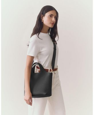 Small System Zipper Tote