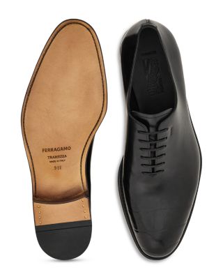 Ferragamo Men's Angiolo Leather Plain Toe Oxfords