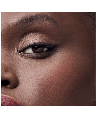 The Sculpting Blush Powder