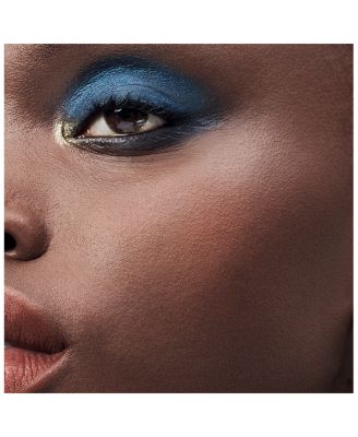 The Sculpting Blush Powder