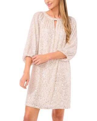 Keyhole Cutout Shift Dress