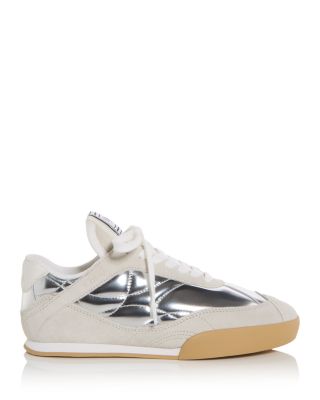 Women's Kick Sneakers