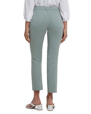 Petite Sheri High Rise Cropped Skinny Jeans in Artist Blue
