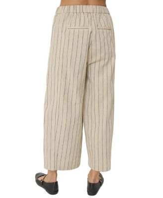 Women's Rose Mid Rise Pleated Straight Pant
