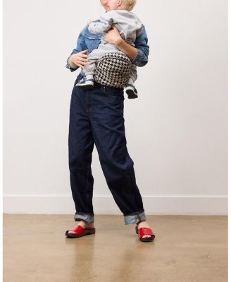  Brio Belt Toddler Carrier