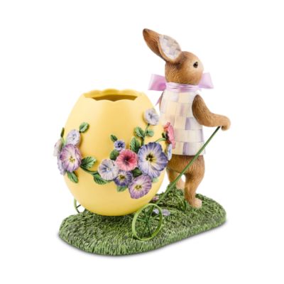 Pansy Party Bunny and Cart Centerpiece