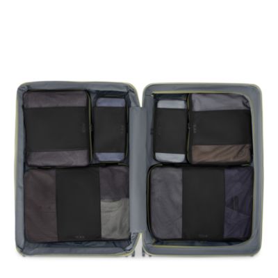19 Degree Extended Trip Expandable 4-Wheel Packing Case