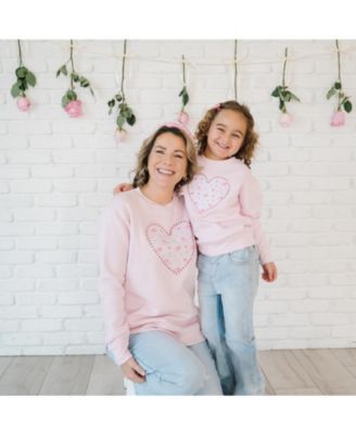 Women's Dainty Rose Pearl Heart Patch Sweatshirt