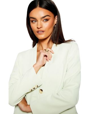 Runway Collarless Boxy Blazer