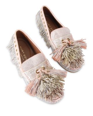 Women's Pom Pom Embellished Moccasin Loafers