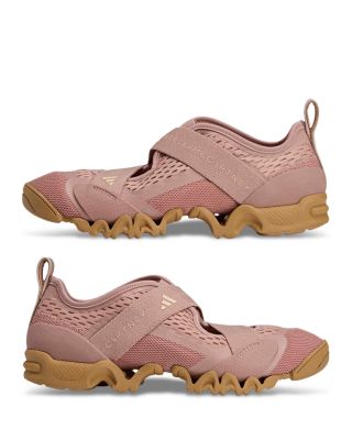 Women's Sportswear X Sneakers