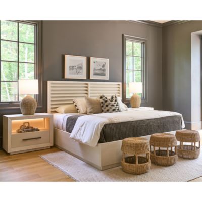 Shoreline Panel Bed, Queen