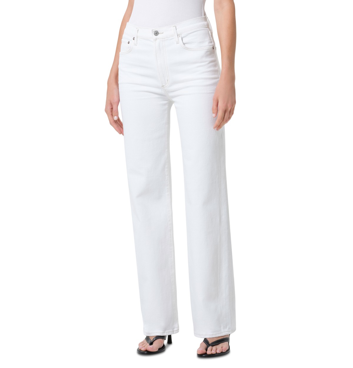 Harper Mid Rise Relaxed Straight Jeans in Whitewash