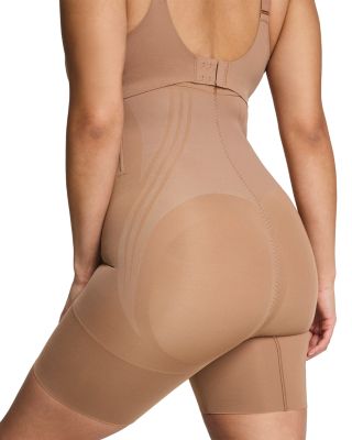 SPANXsculpt™ Go Figure High Waisted Mid Thigh Shorts
