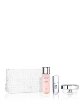 Dior Capture スキンケア・リップケアセット DIOR Limited Edition Capture Skincare Gift Set | Bloomingdale's
