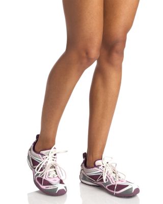 Women's Radar Gradient Lines Sneakers