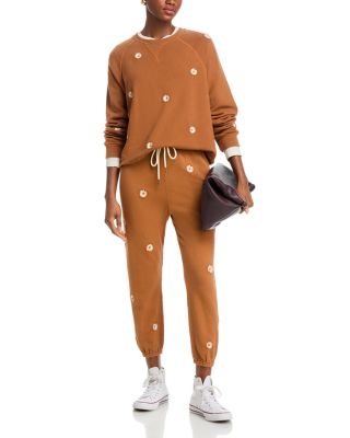 Flo Daisy Embroidered Sweatshirt