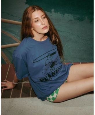  Unisex Peanuts Snoopy Surfboard Oversized Tee
